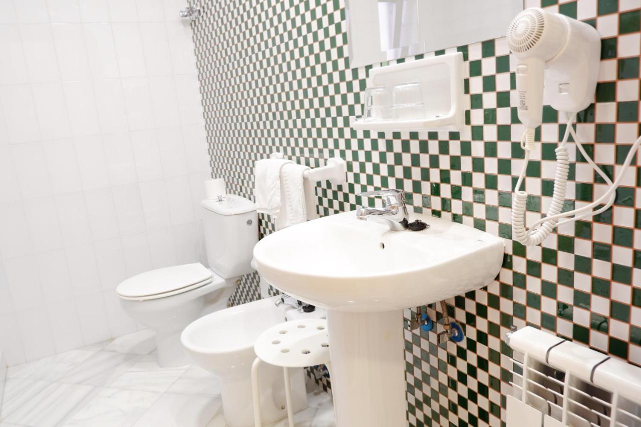 Hotel Andalucia Lanjarón Zewnętrze zdjęcie